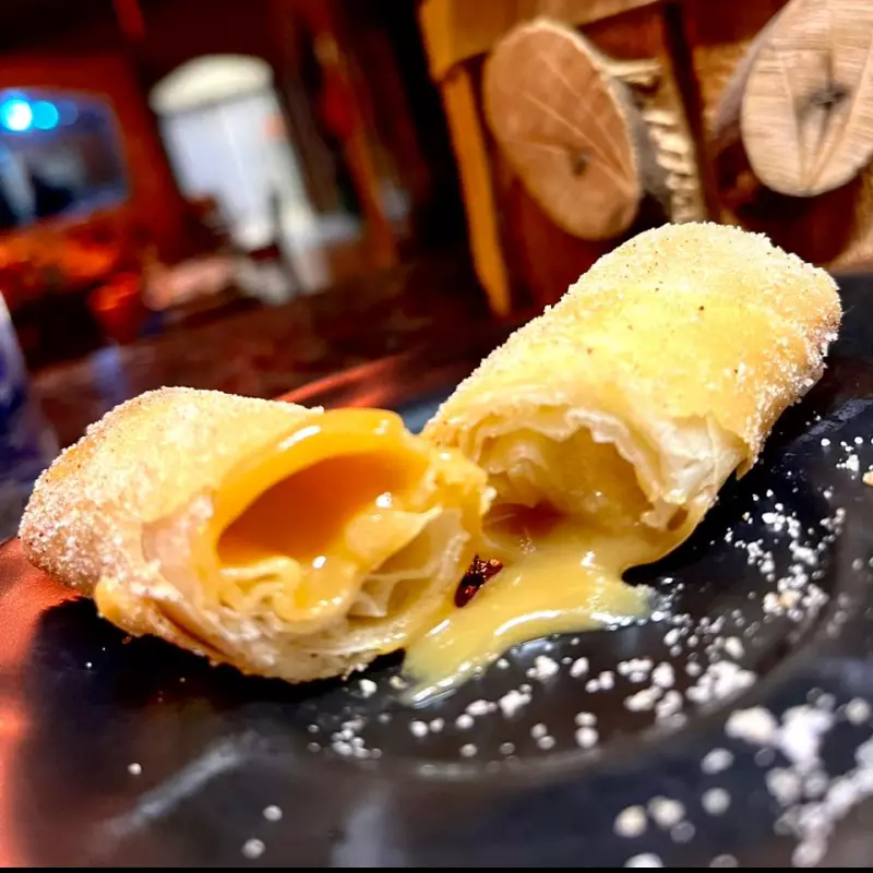 Rolinho Primavera de Churros