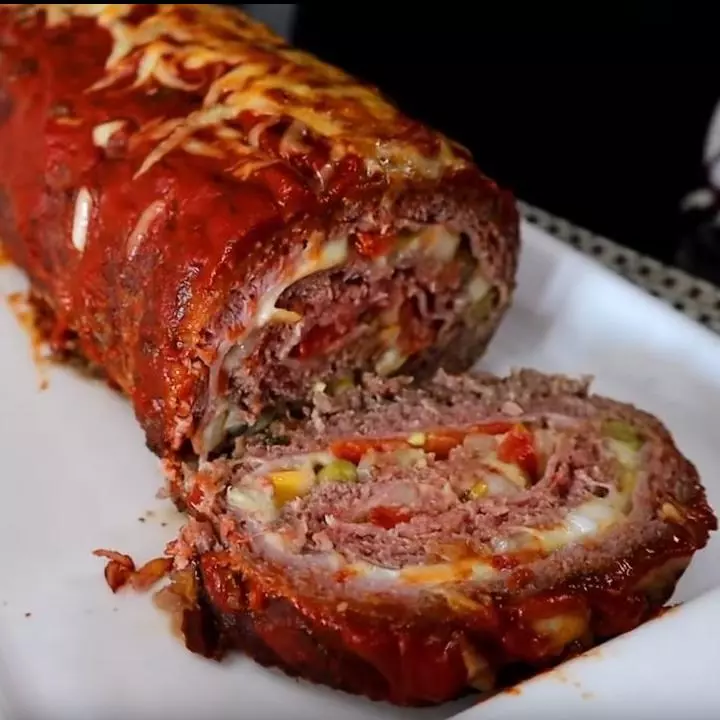 Rocambole de Carne (2 fatias)