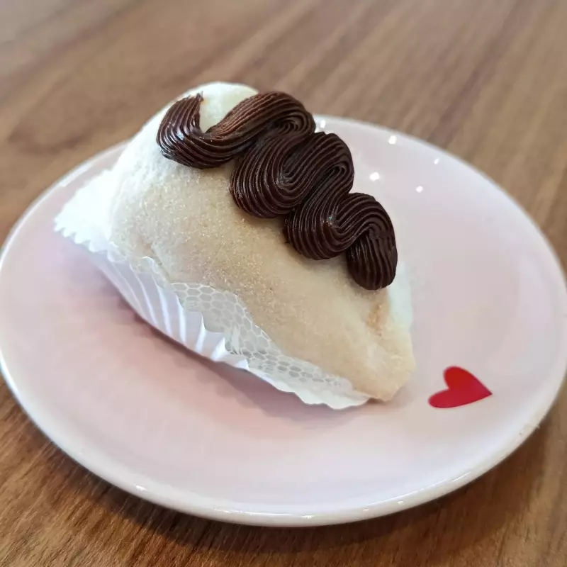 Coxinha Ninho com Morango