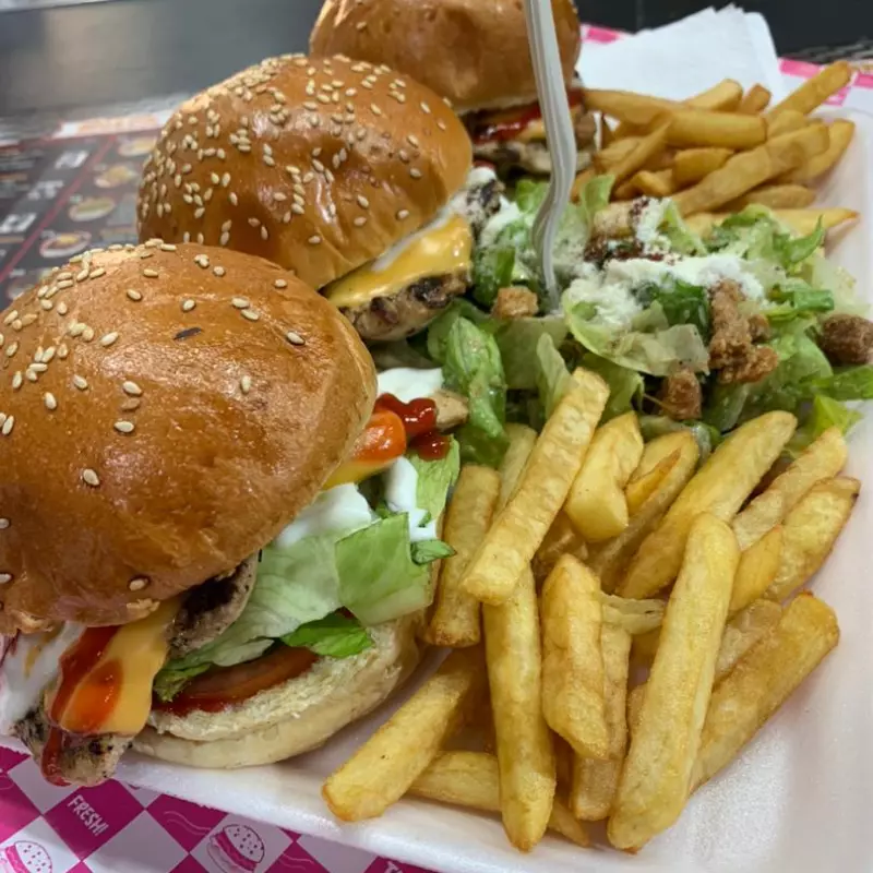 Combo 4 -  Burger Jr 3 Sabores