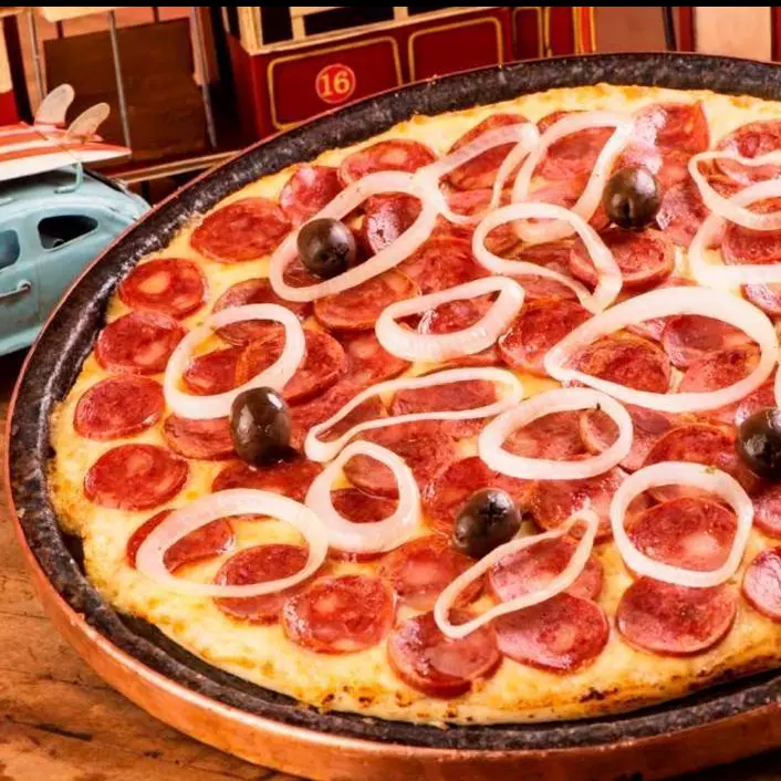 Pizza de Calabresa