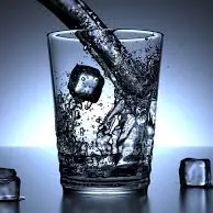 AGUA MINERAL CON GAS