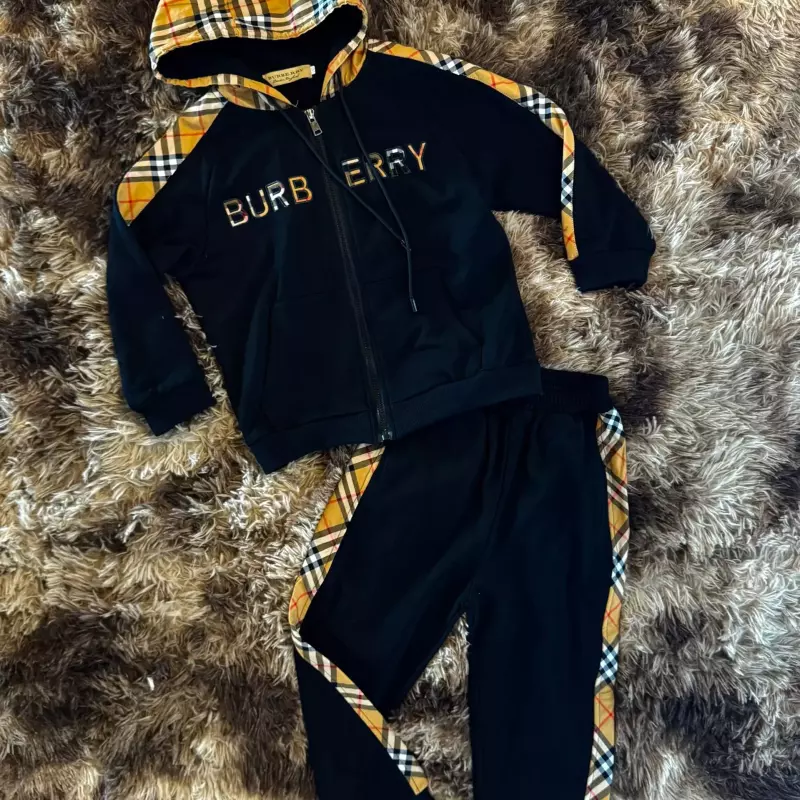 BURBERRY