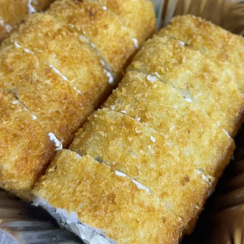 Roll Pollo Palta queso apanado