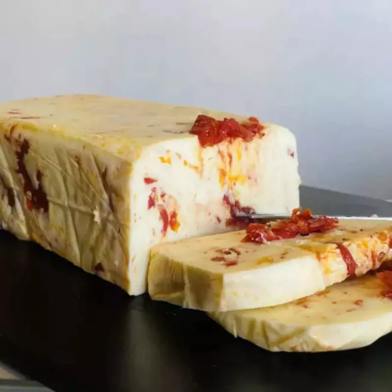 Requeijão c/ Tomate Seco - Peça Inte