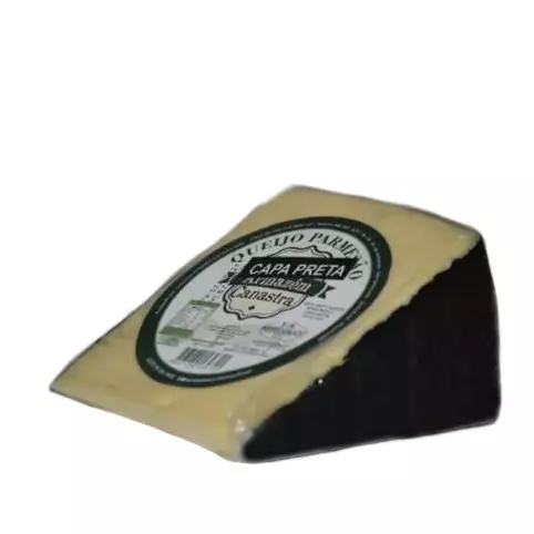 1446 - Parmesão Cunha Capa Preta Armazém Canastra