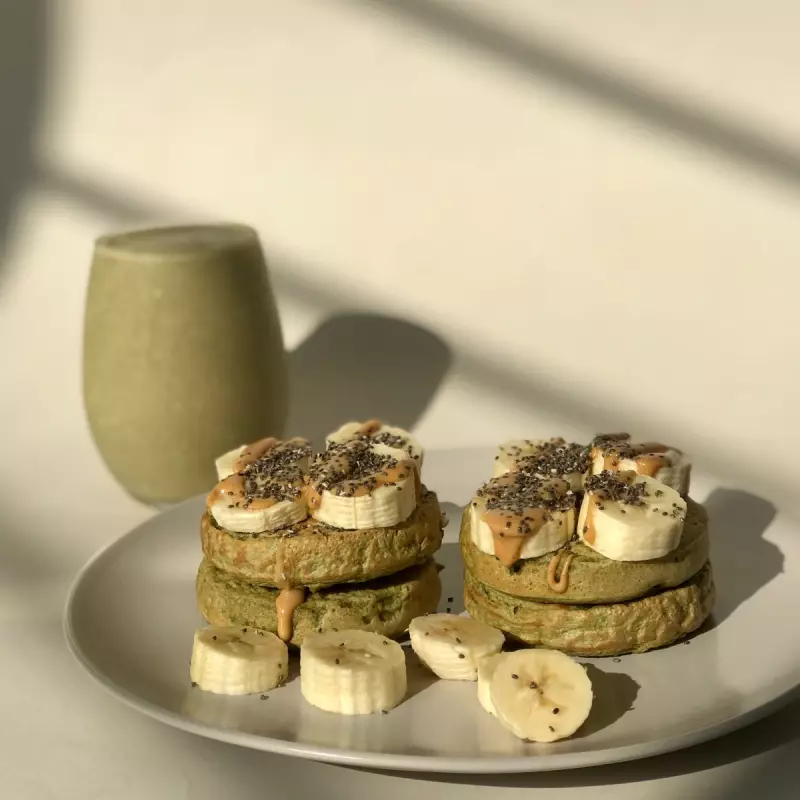 PANCAKES MATCHA+SMOOTHIE MATCHA