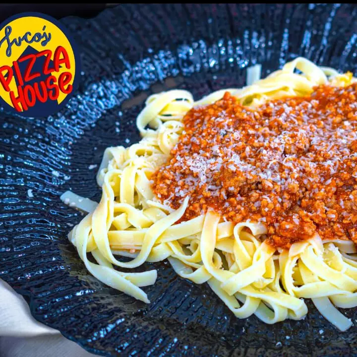 Pasta a la boloñesa