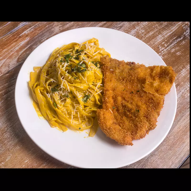 Milanesa c/ Huancaína ó Pesto 150gr