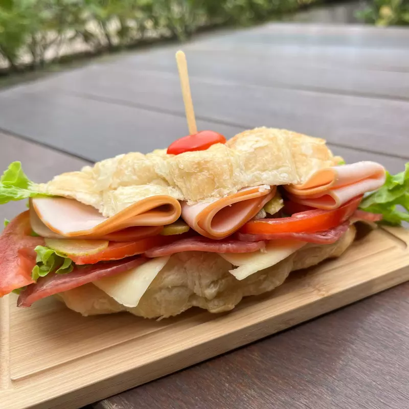 Croissant misto