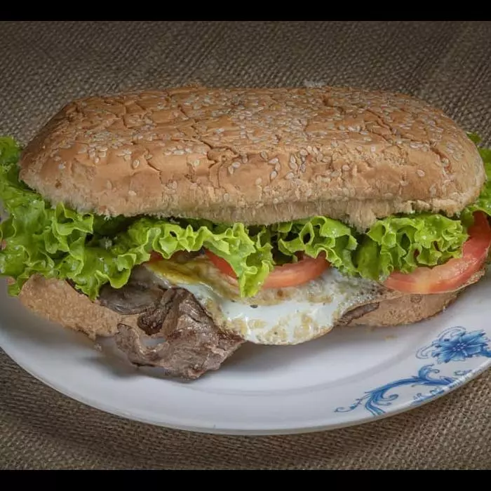 Sándwich de Lomito Doble