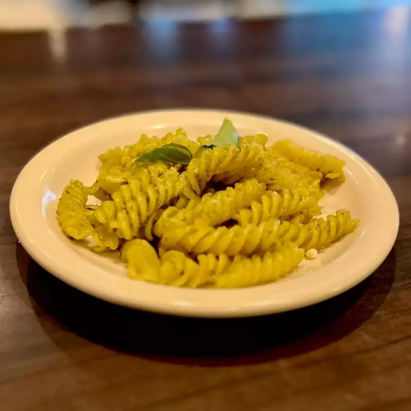 Fusilli al pesto