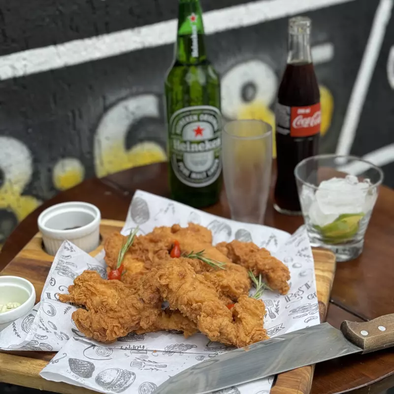 ISCA DE FRANGO CROCANTE