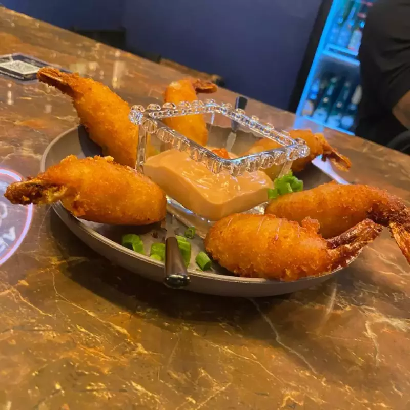 CAMARÃO ROSA RECHEADO COM QUEIJO ✨