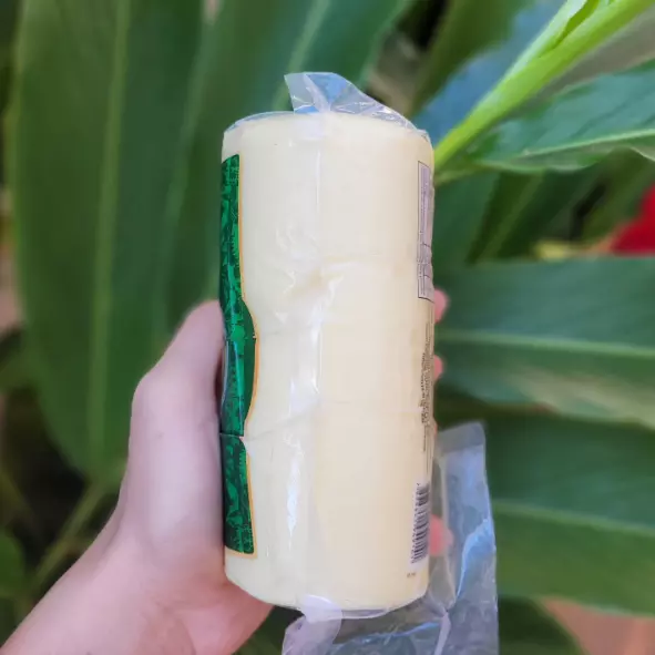 QUEIJO PROVOLONE FRESCO AO ALHO 550g