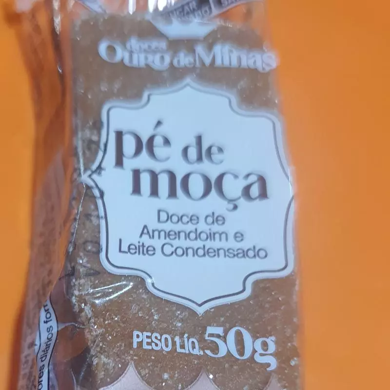 PÉ DE MOÇA