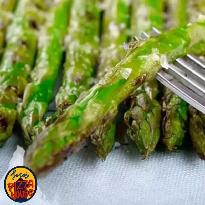 Espárragos salteados