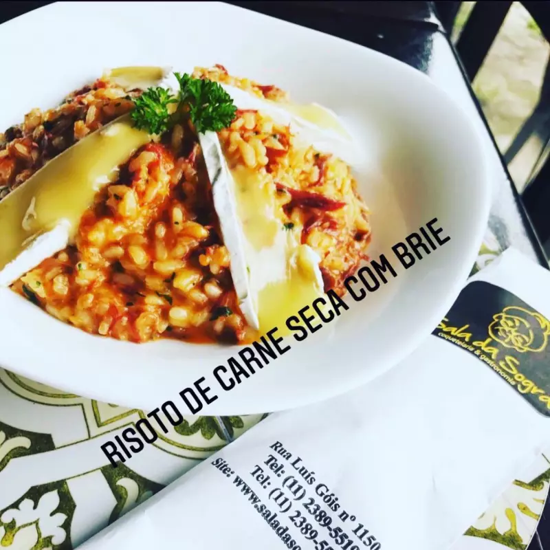 Quinta: Riso Carne seca com Brie
