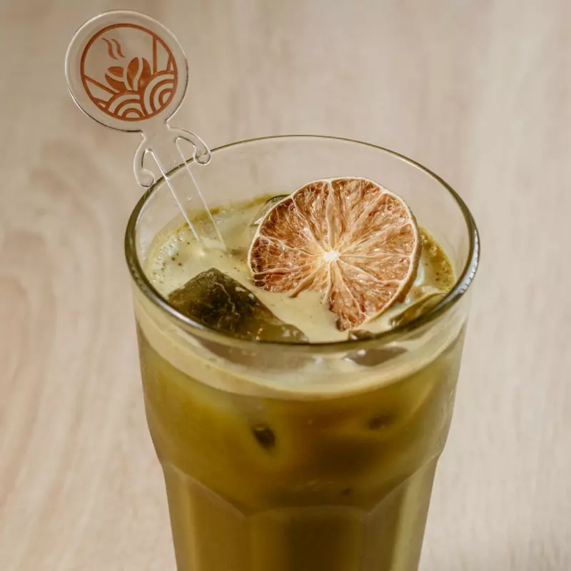 Limonada matcha (16 onzas)