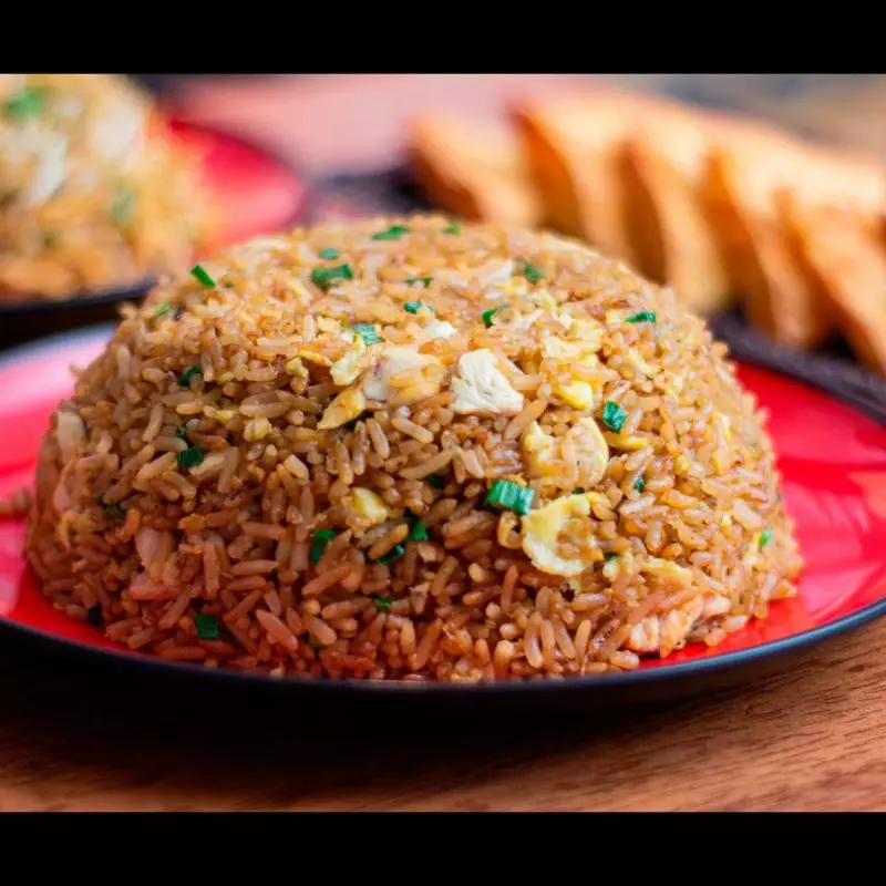 Chaufa de pollo.
