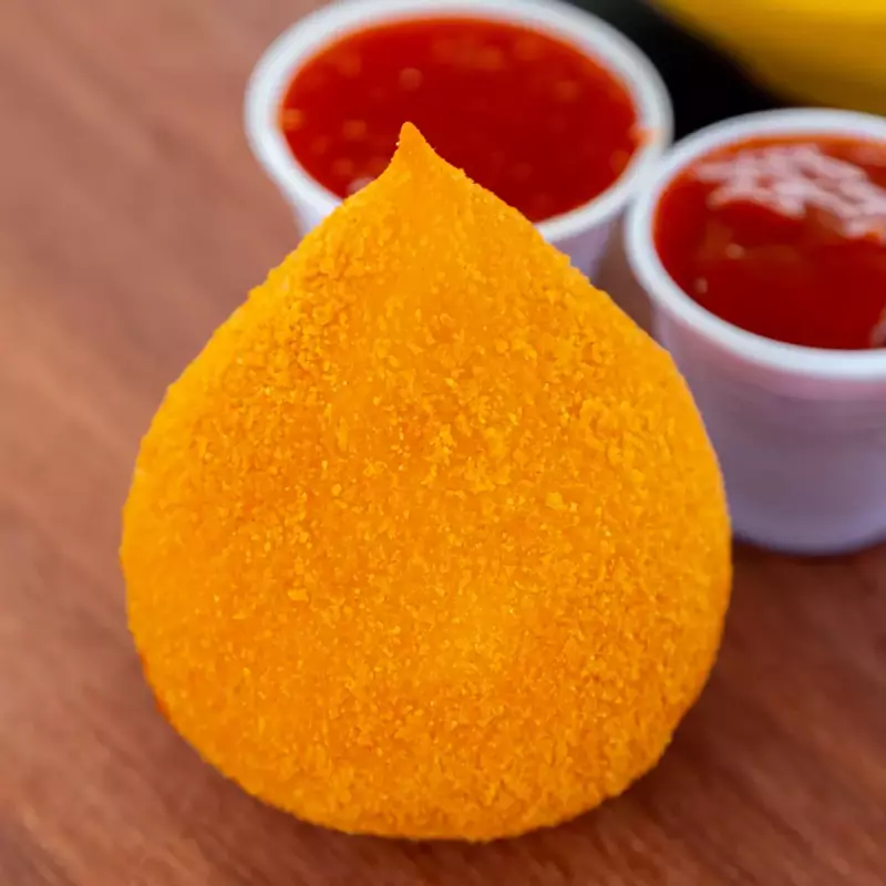 Coxinha de frango com queijo