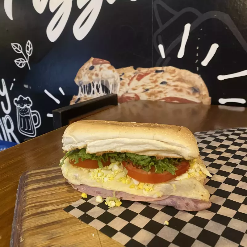 𝗦𝗮𝗻𝗱𝘄𝗶𝗰𝗵 𝗖𝗼𝗺𝘂𝗻