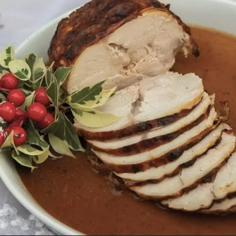 Peito de Peru assado KG