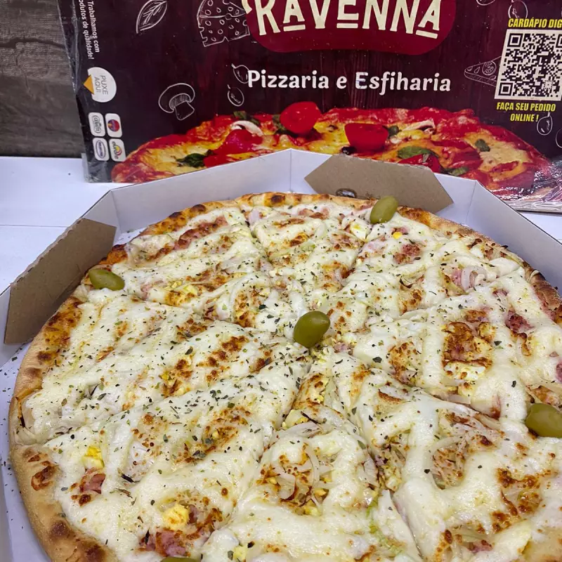 PIZZA PREFERIDA (Presunto, catupiry)