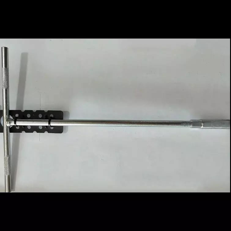 🧰 Llave de copa en T 8mm🧰