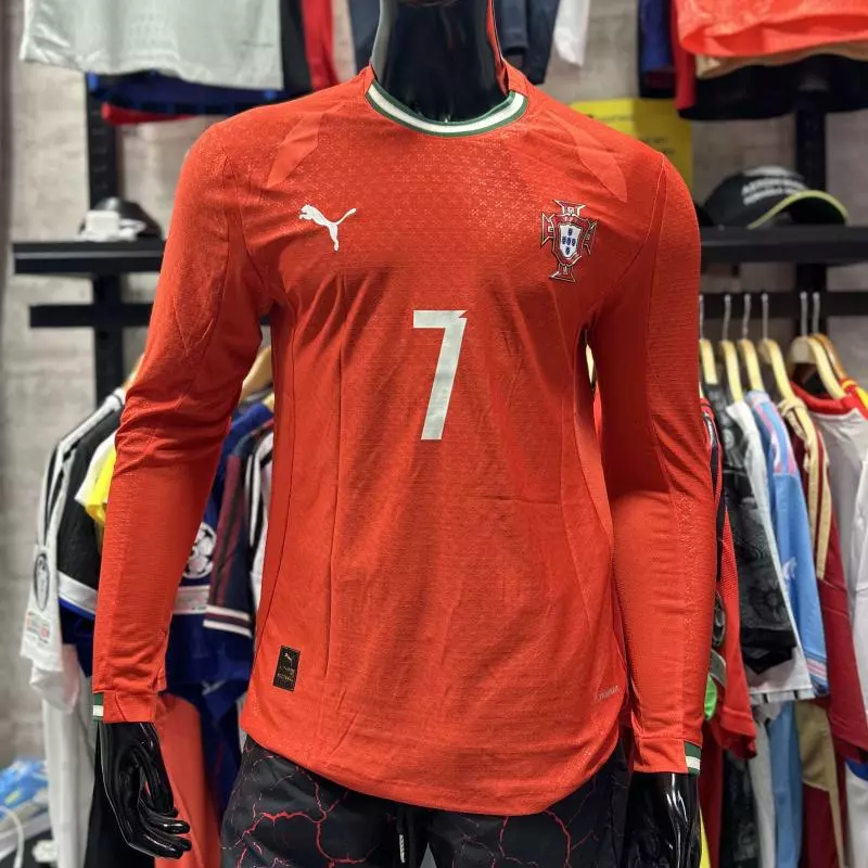 Portugal manga larga 2025 player