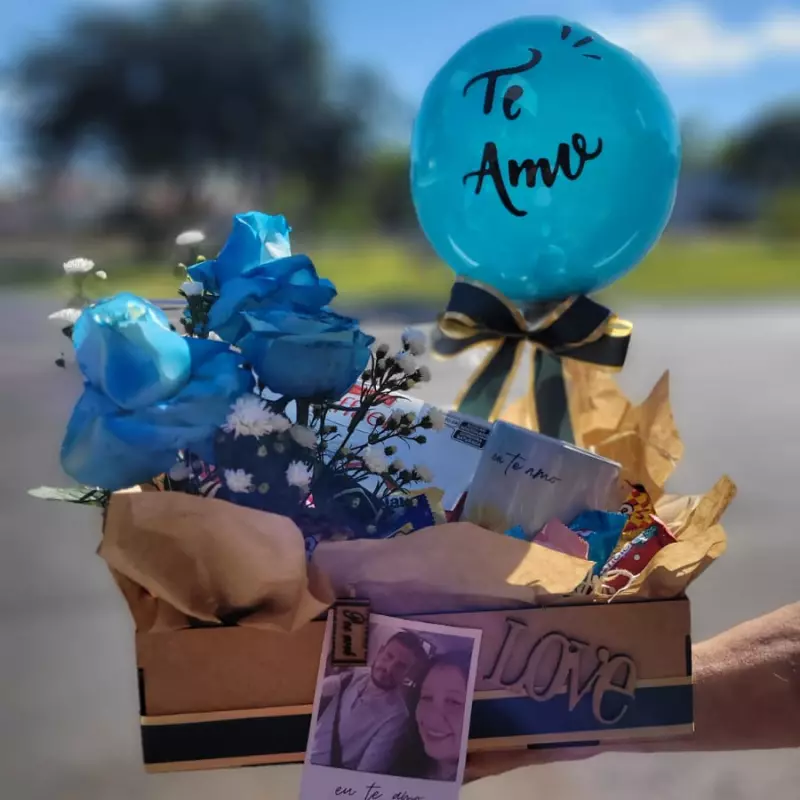 Cesta Amor Azul