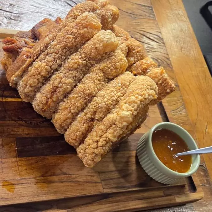 Torresmo com goiabada ($ Kilo)