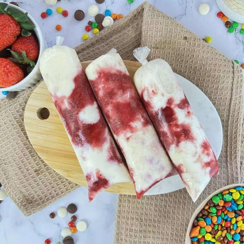 Geladinho - Ninho c/ Geleia Morango