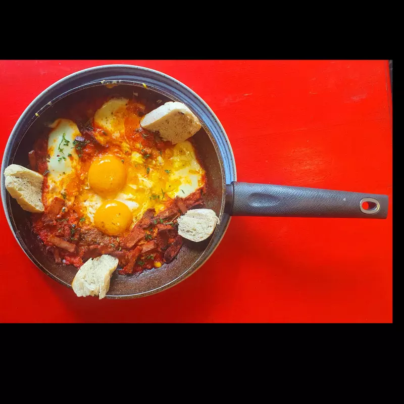 HUEVOS A LA PURGATORIO segùn LUCA
