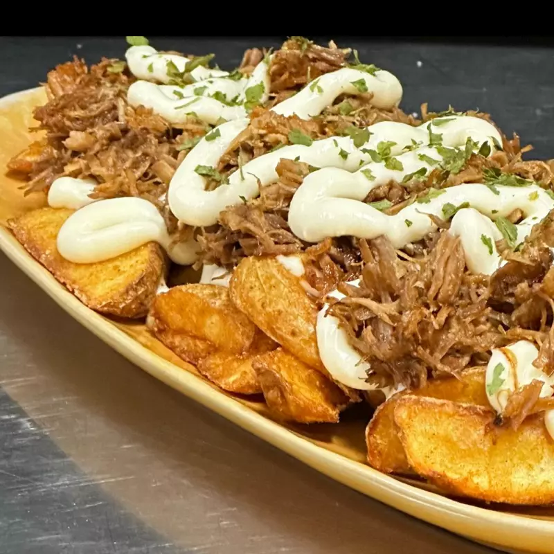 Batata Rústica catupiry pulled pork