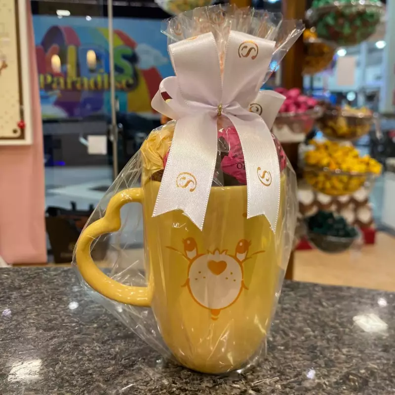 Caneca Ursinhos Carinhosos Amarelo