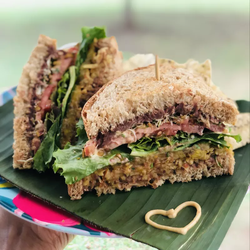 Sandwich tico
