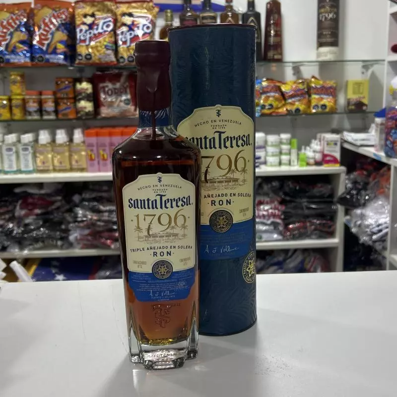 Santa Teresa 1796 TRIPLE AÑEJADO