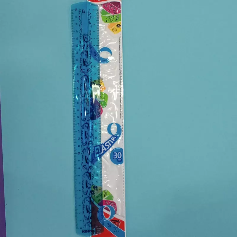 Regla flexible de 30cm kores