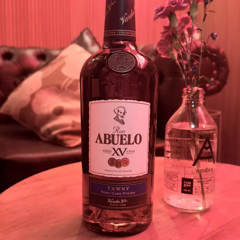 Abuelo Añejo XV Años