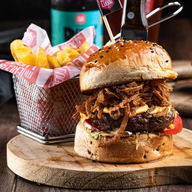 Surcano Fashion Burger