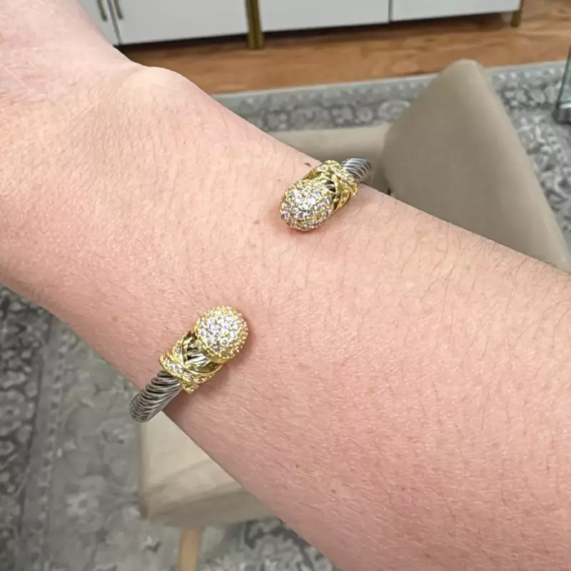 Bracelete dual cravejado