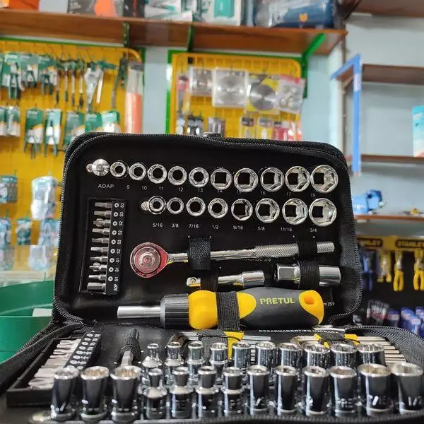 🧰Juego de herramientas 83 piezas🧰(copia)