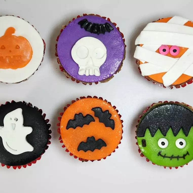Cupcakes HALLOWEEN c/ Sangrecita 6u