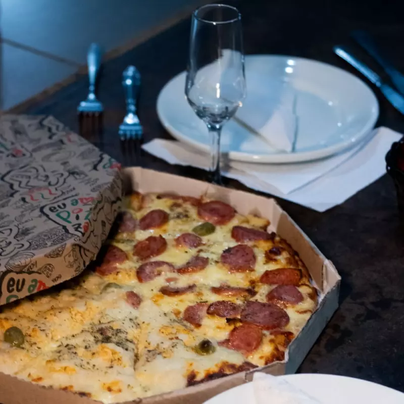 PIZZA G SELECIONE ATÉ 2 SABORES